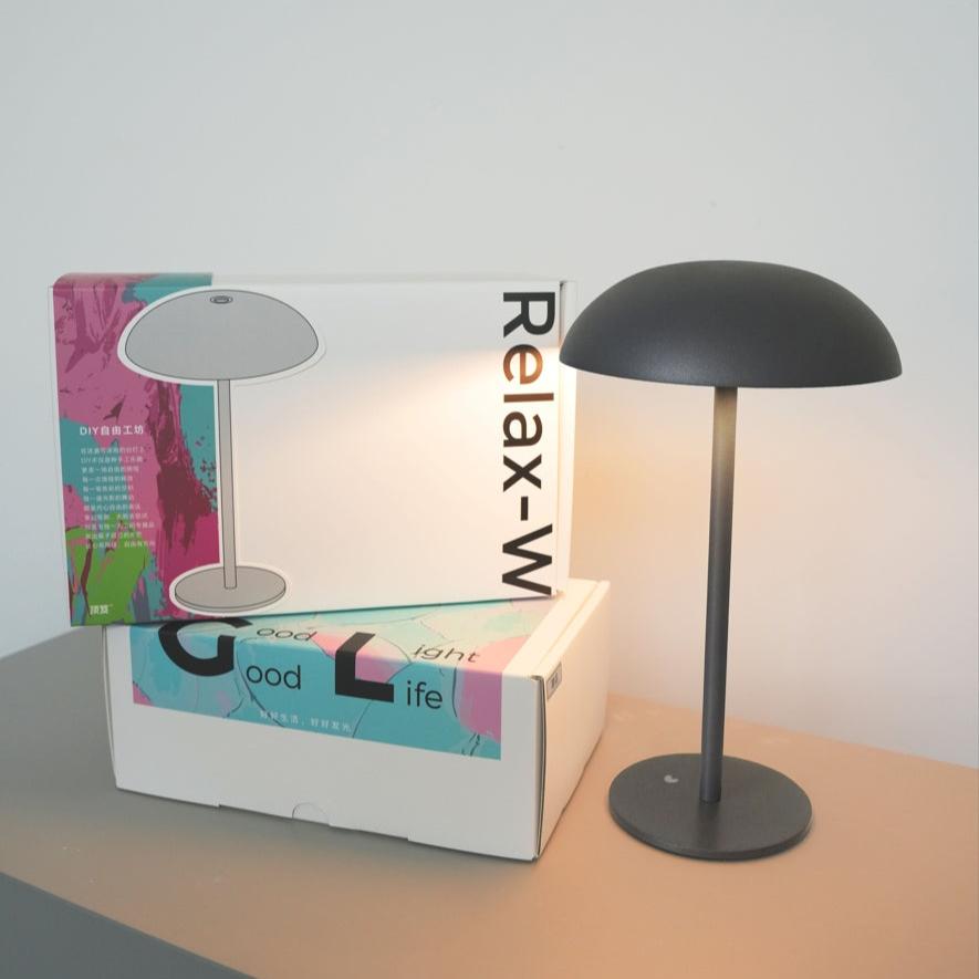 Lampe Relax-W de la série DIY