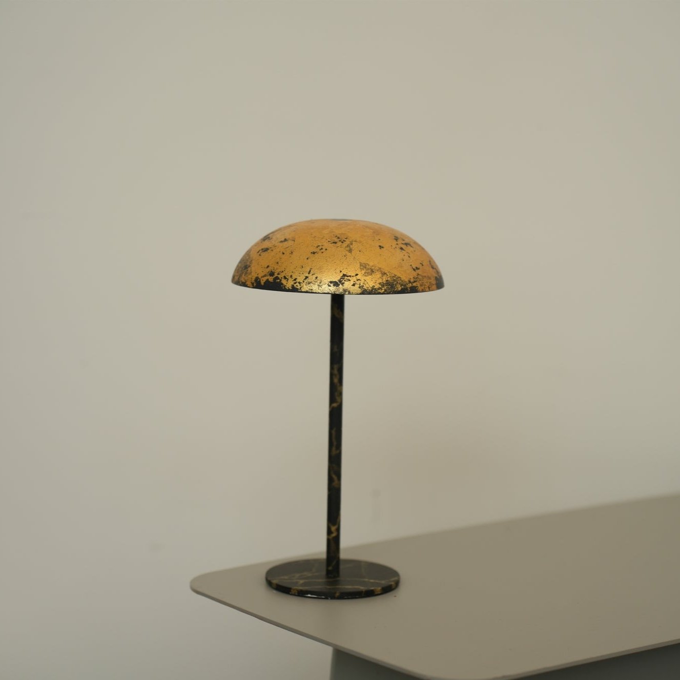Lampe Relax-W de la série Metal
