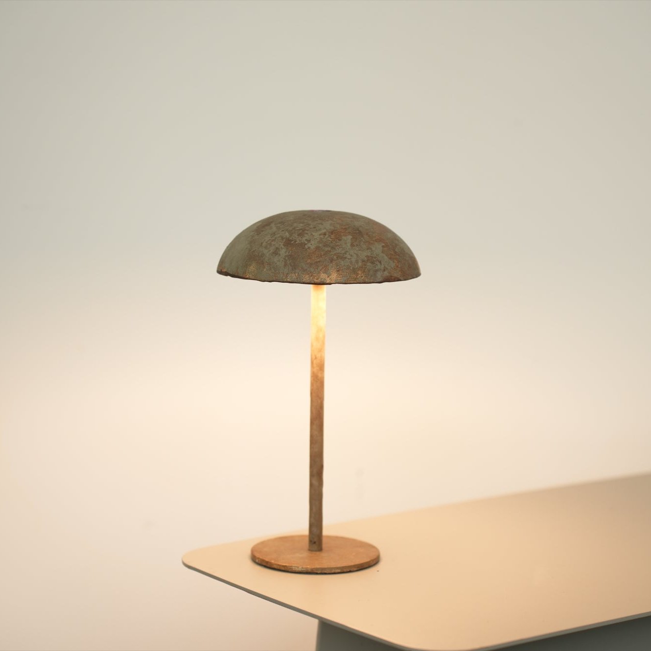 Lampe Relax-W de la série Metal