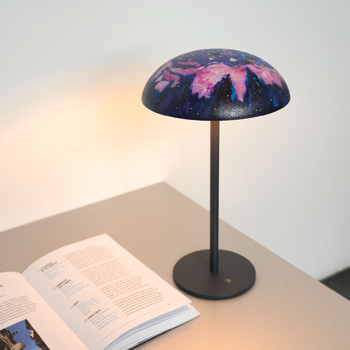 Nebula Dream Table Lamp – Handmade Cosmic Aurora Light